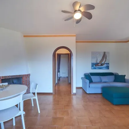 Casa Iris * Перледо